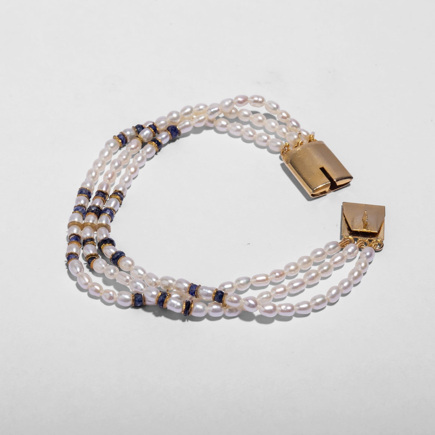 Rice Pearl bracelet with gold and blue accents