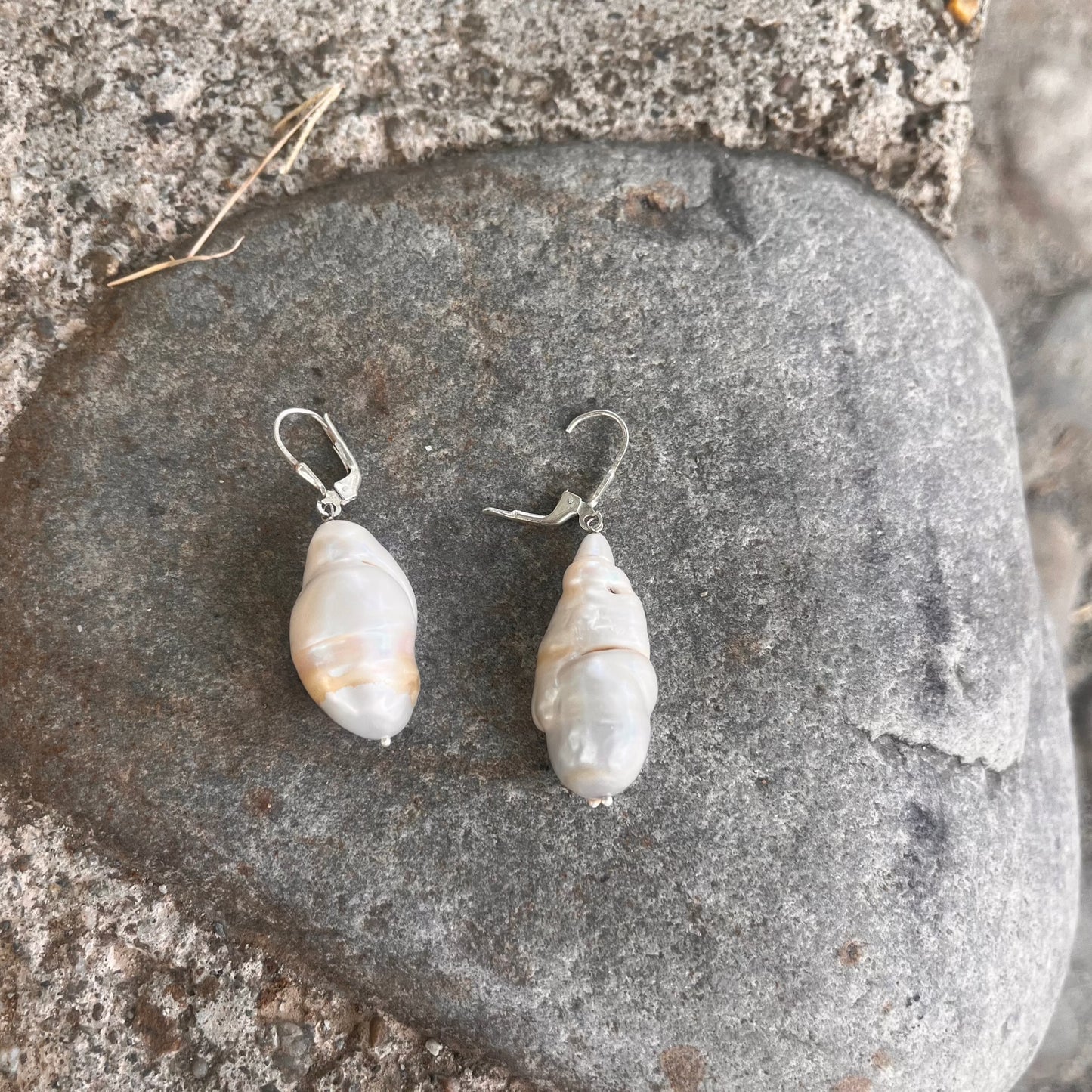 Silver Pearl earrings