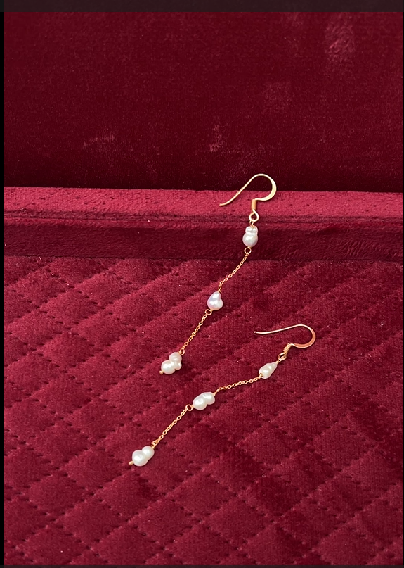 Pearl Gold Earrings