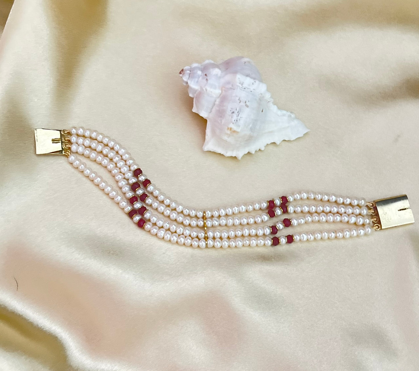 multilayer pearl bracelet