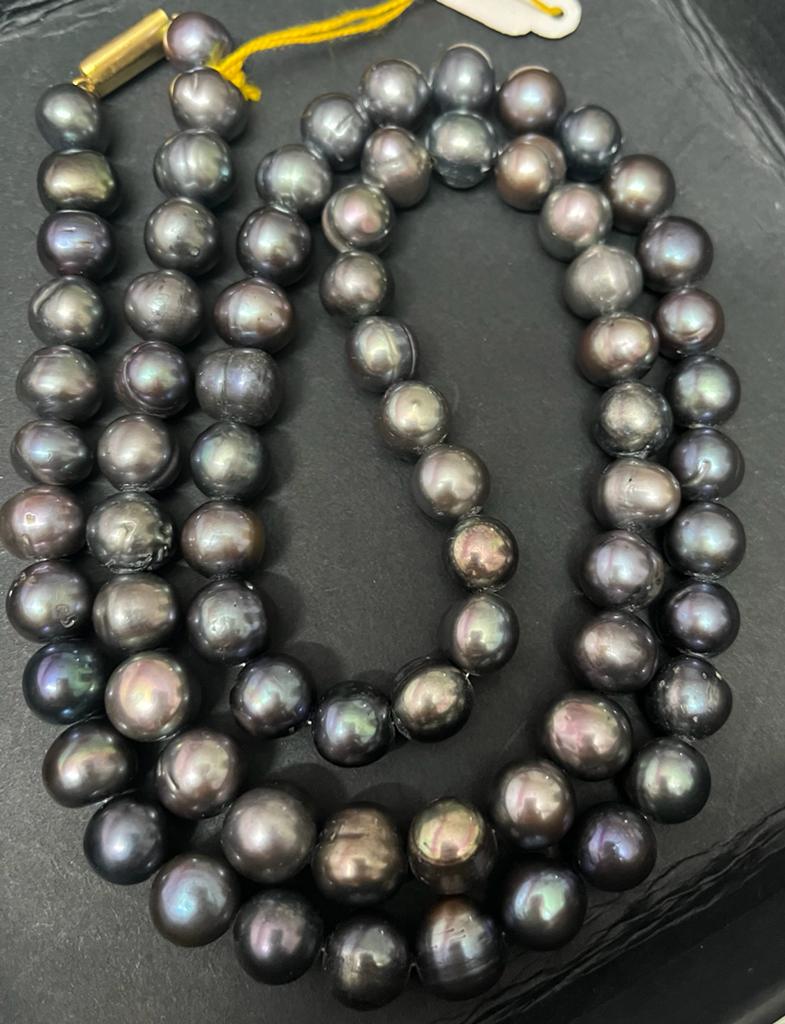 Long Dark Pearl Chain