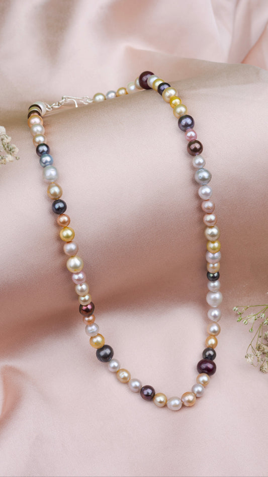Multicolored real pearl necklace 