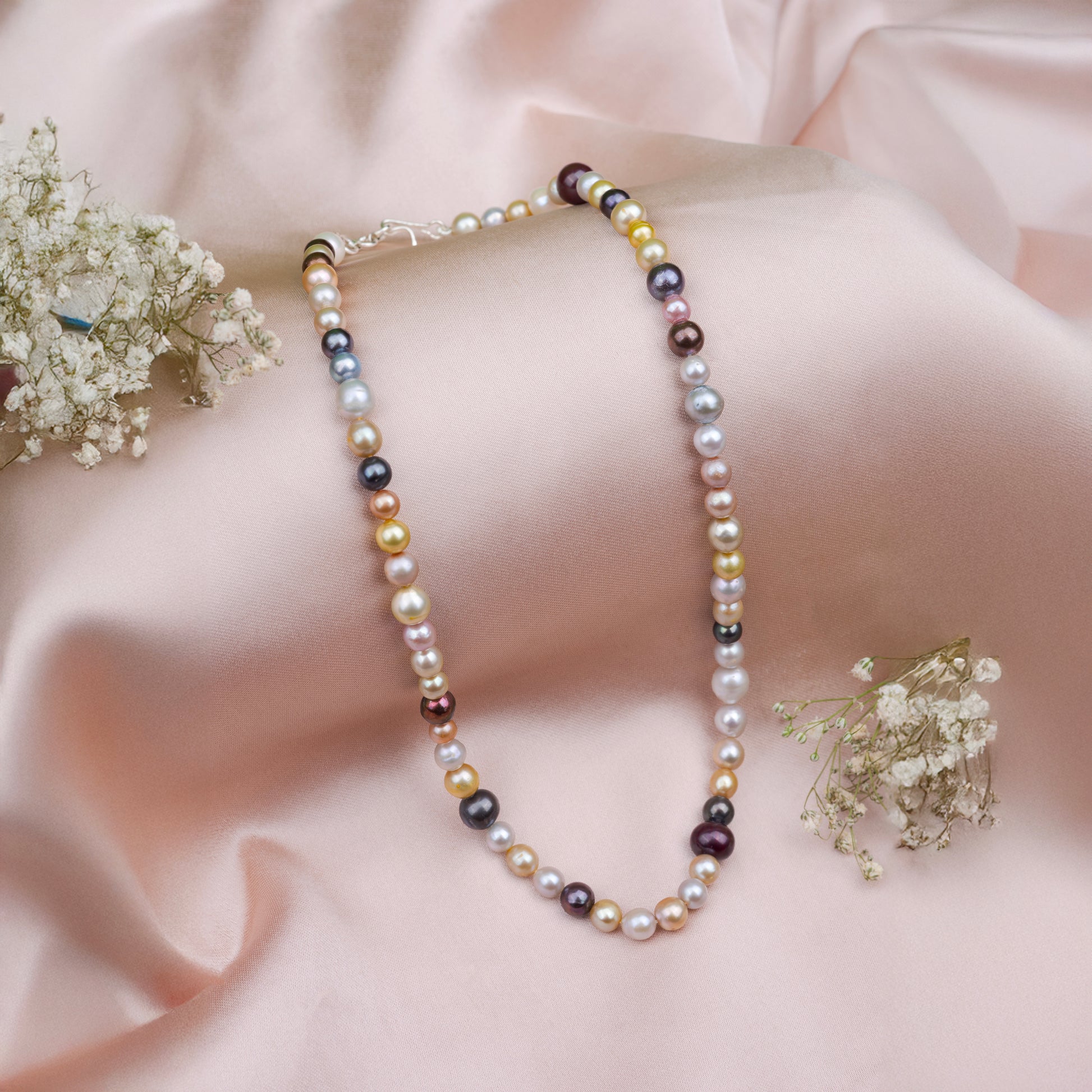 Multicolor real pearl string