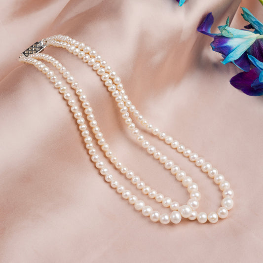 Double string white Pearl necklace 