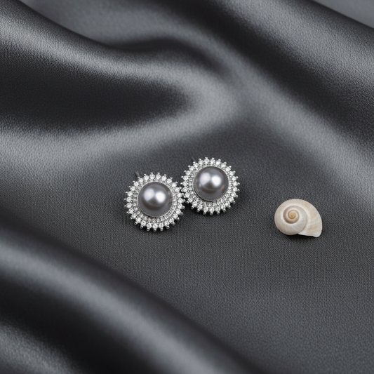 Shimmer Dots Grey Pearl Studs