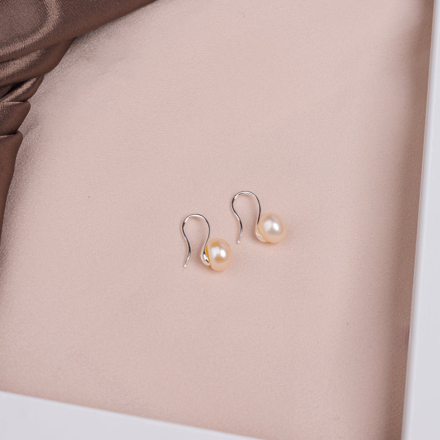 Pearl silver earrings