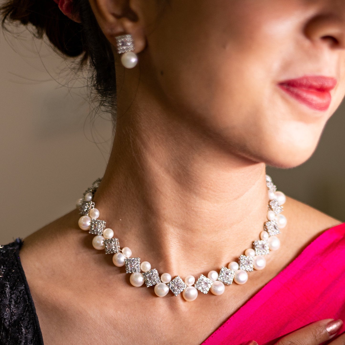 Diamond pearl necklace set