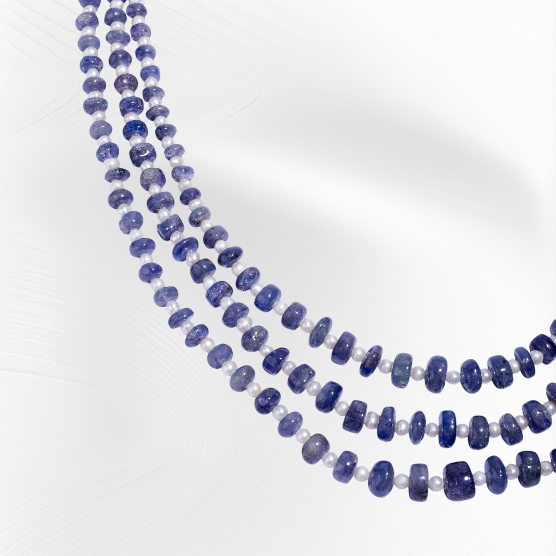 Blue tanzanite natural gem stone beaded necklace 