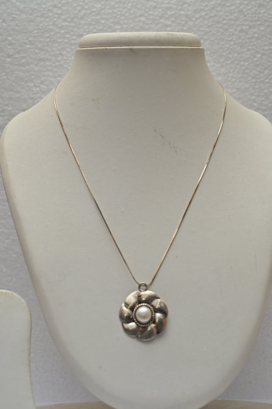 Pearl Silver Pendant
