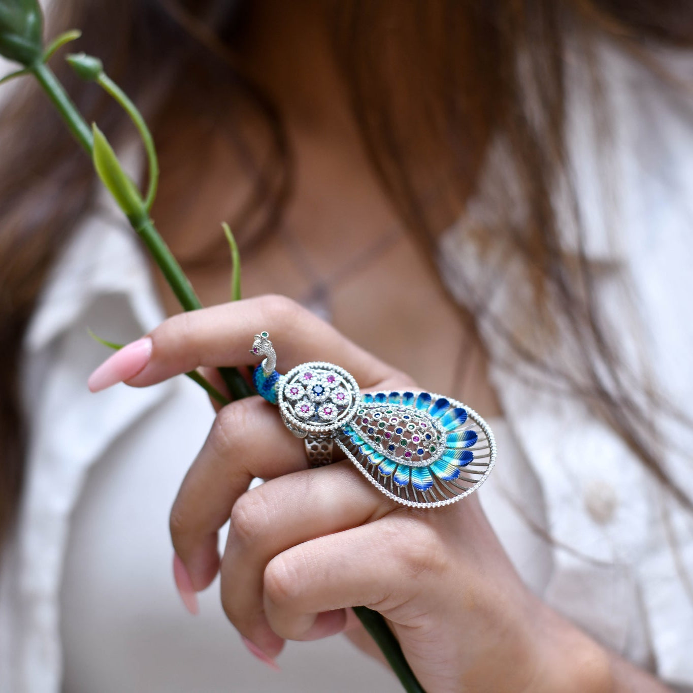  Decorative Silver finger ring