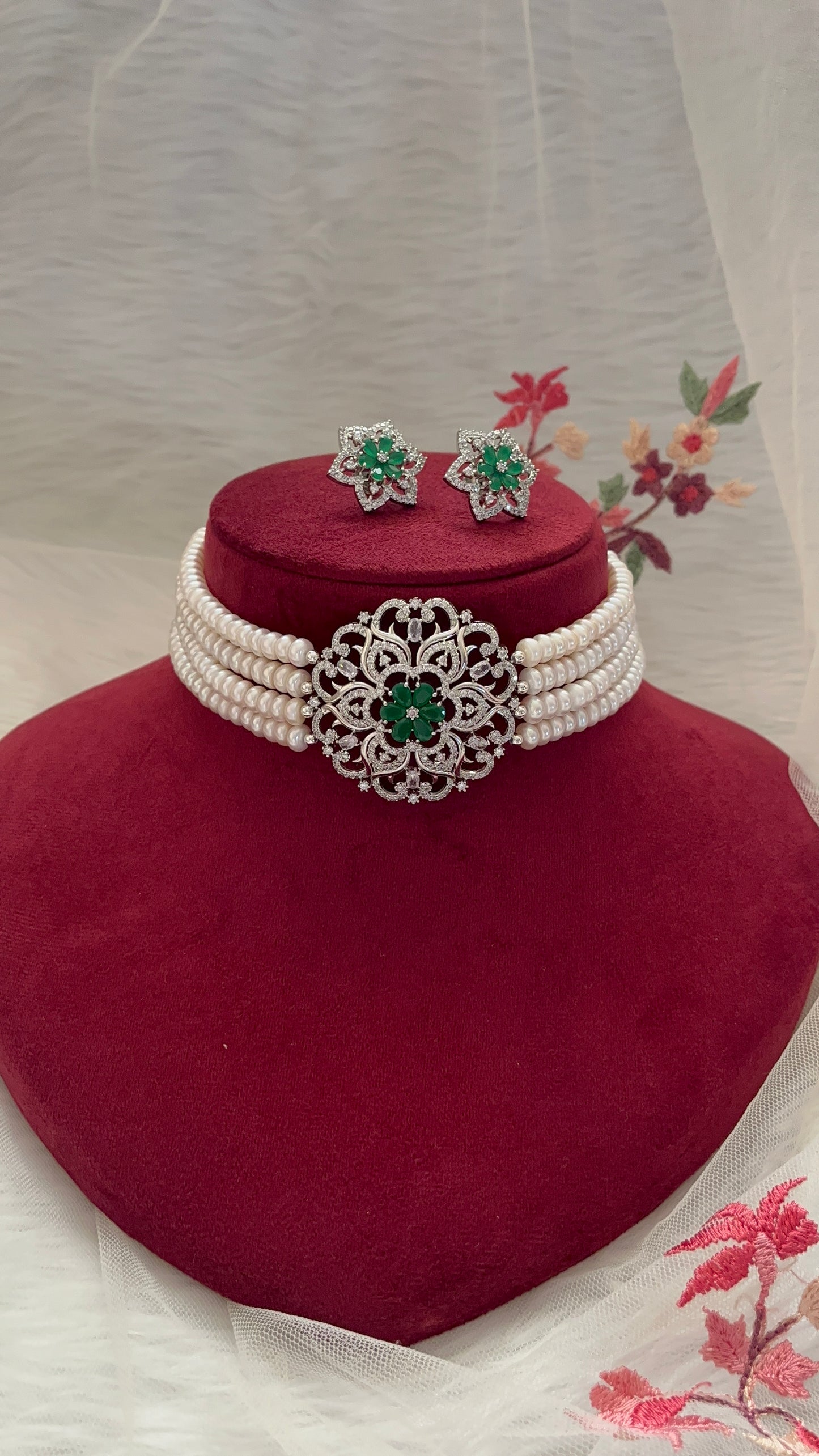 Pearl Choker Necklace Set