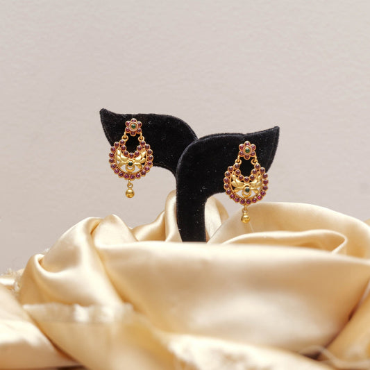 Kundan Gold jhumki earrings 