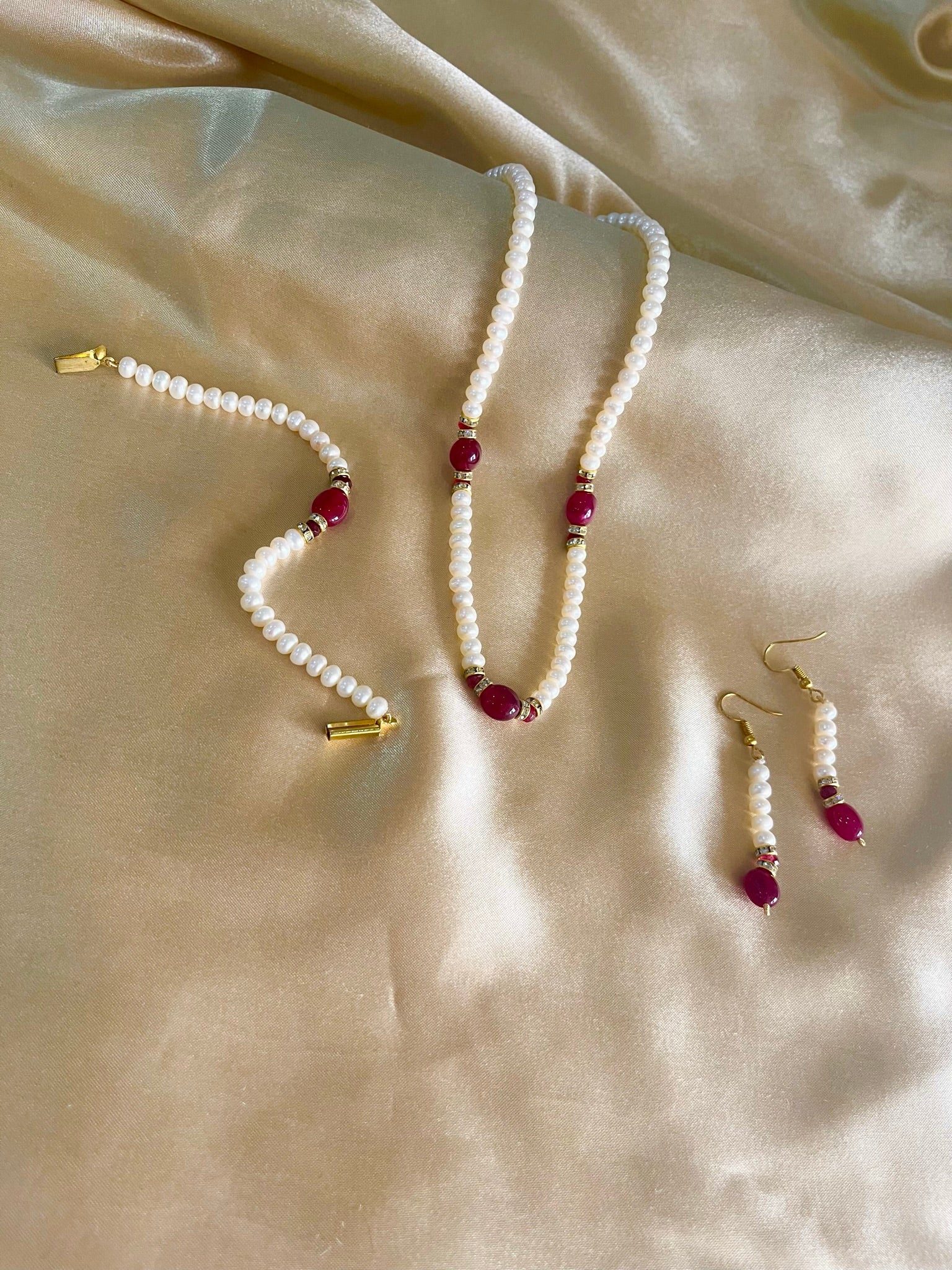 Ruby Pearl Set
