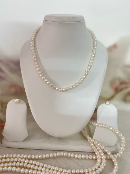 White Pearl necklace Set