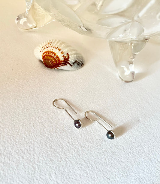 Black Pearl Earrings