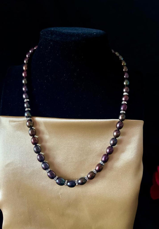 Dark Pearl Necklace